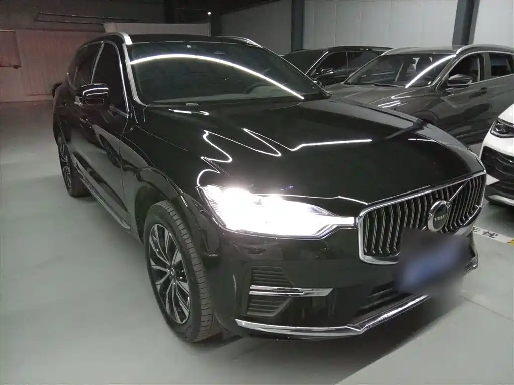 Volvo XC60 2024 — фото 23