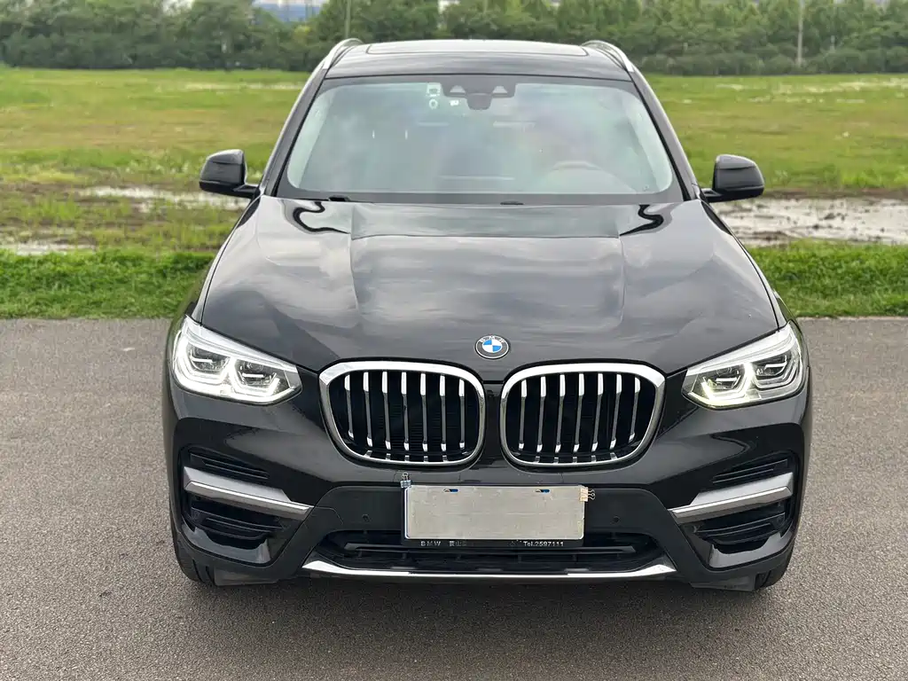 BMW X3 2021 — фото 2