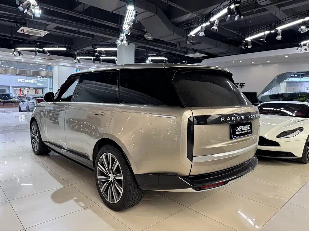 Land Rover Range Rover 2025 — фото 15