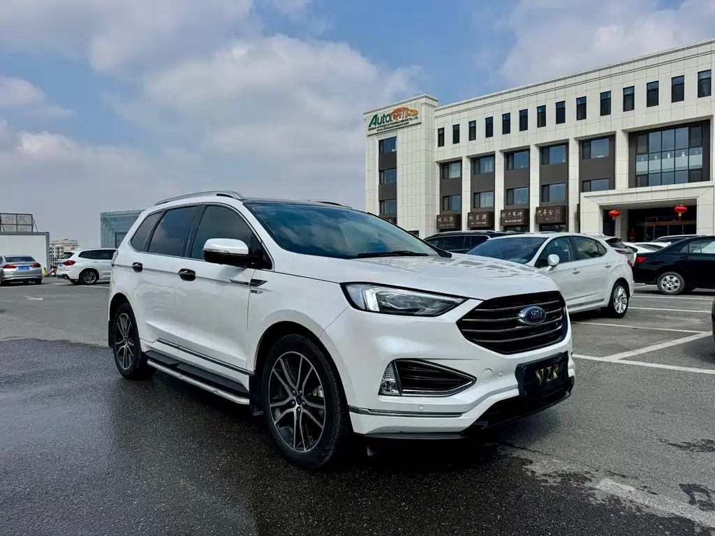 Ford Edge 2020 — фото 3