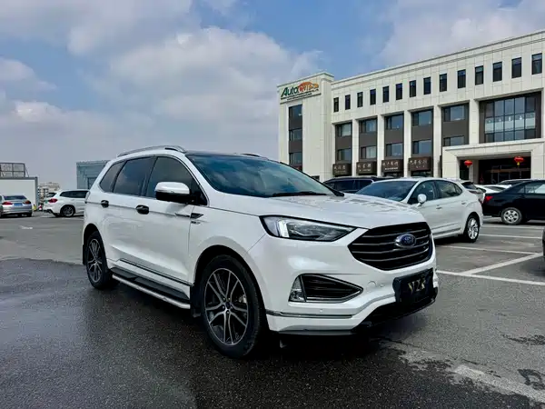 Ford Edge 2020
