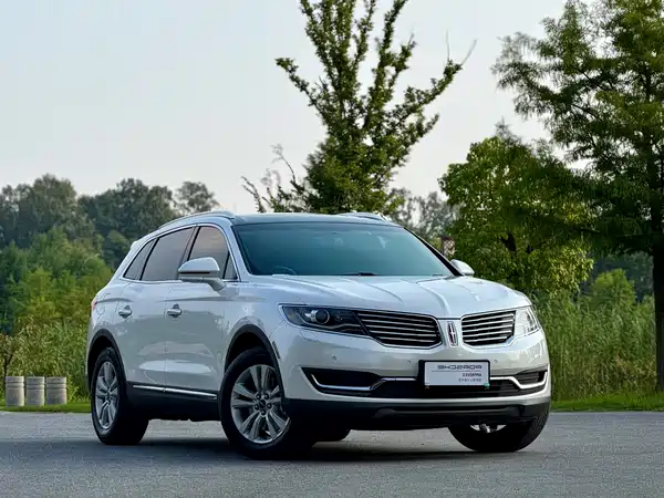 Lincoln MKX 2018