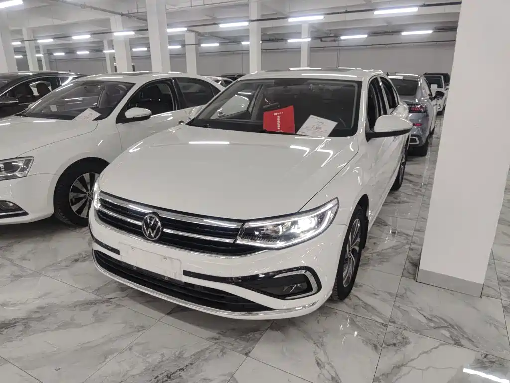 Volkswagen Bora 2025