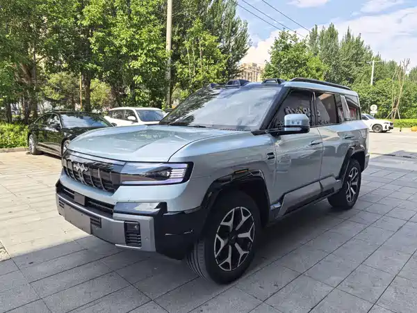 Fangchengbao Leopard 8 2024