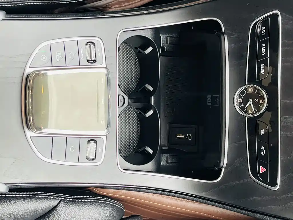 Mercedes-Benz C-Class 2021 — фото 10