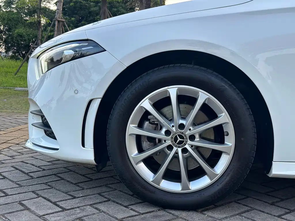Mercedes-Benz A-Class 2021 — фото 17