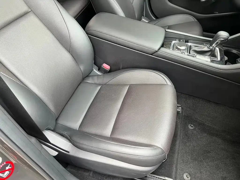 Mazda 3 Angkesela 2020