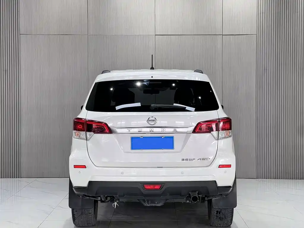 Nissan Terra 2021 — фото 10