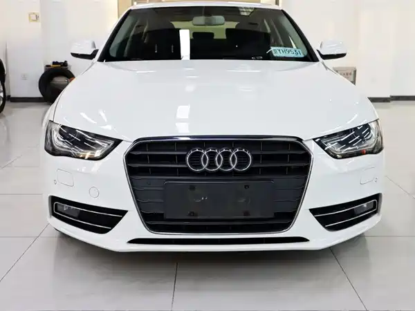 Audi A4L 2013