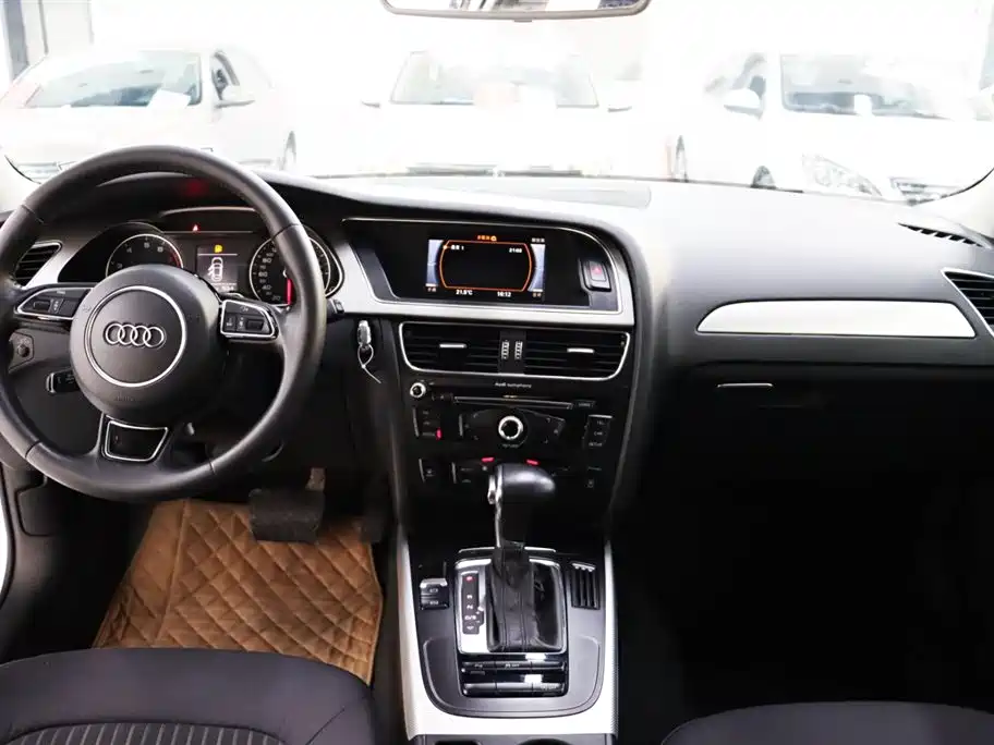 Audi A4L 2014 — фото 17