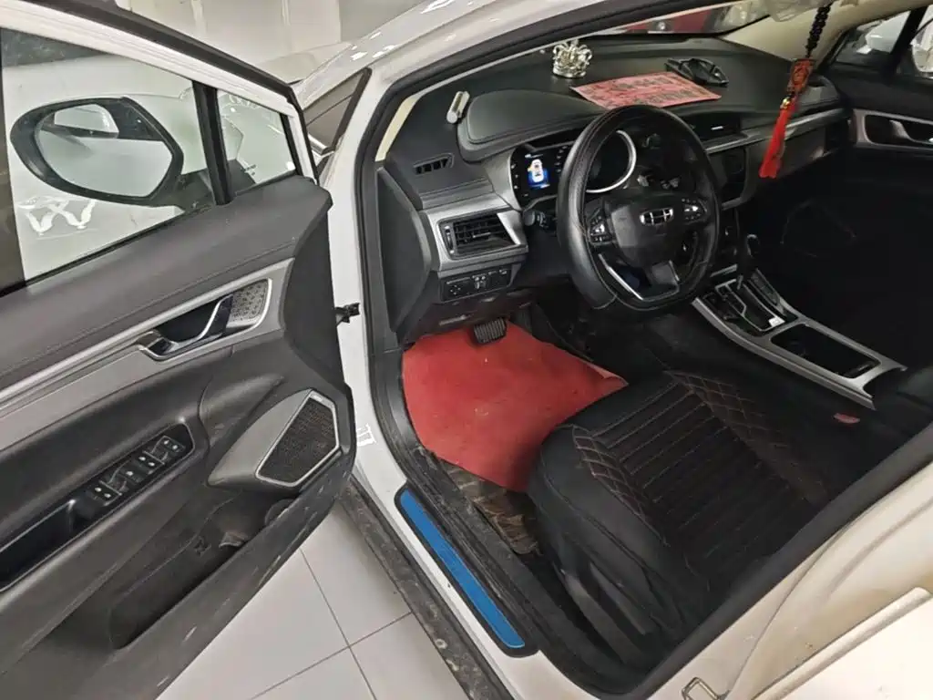 Geely Emgrand GS 2020 — фото 16
