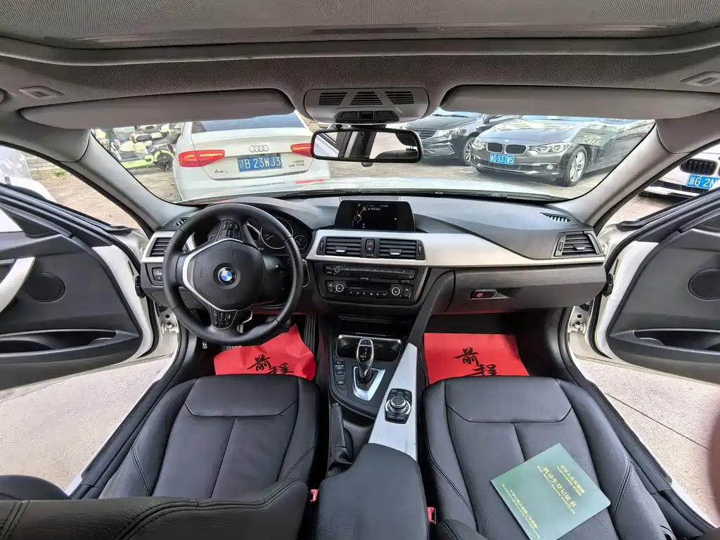 BMW 3 Series 2015 — фото 23