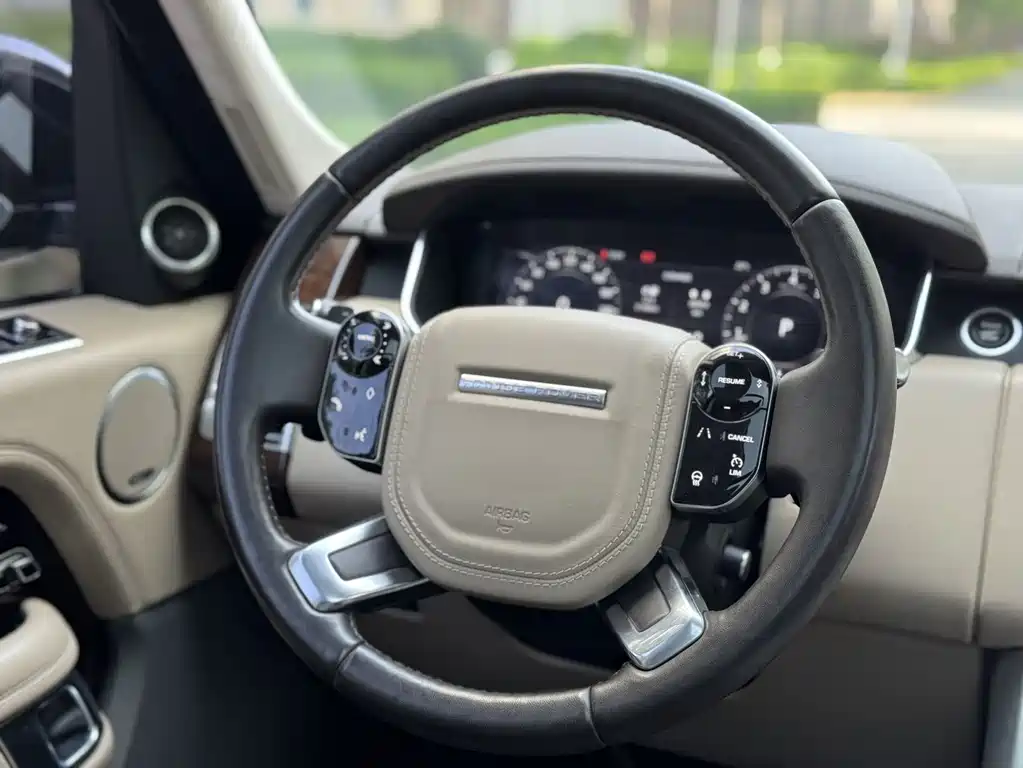 Land Rover Range Rover 2020 — фото 9