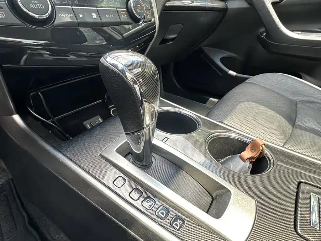 Nissan Teana 2013