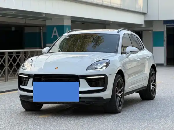 Porsche Macan 2023