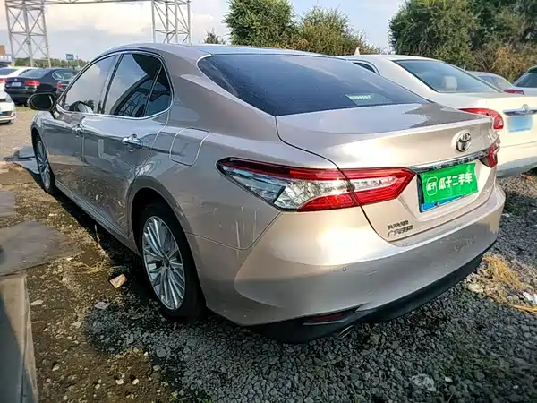 Toyota Camry 2019