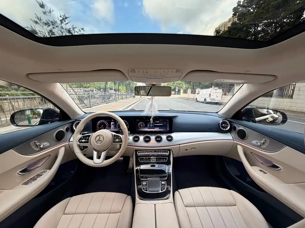 Mercedes-Benz E-Class 2019 — фото 6