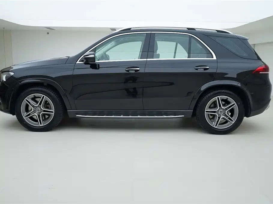 Mercedes-Benz GLE 2021 — фото 3