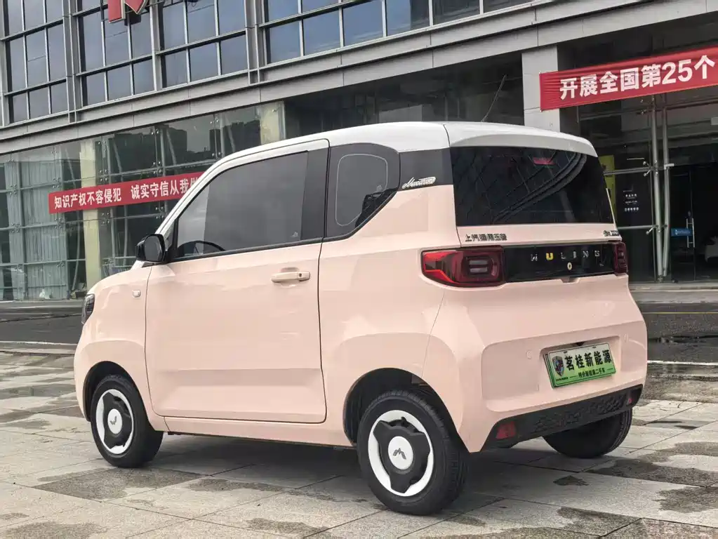Wuling MINIEV 2022 — фото 8