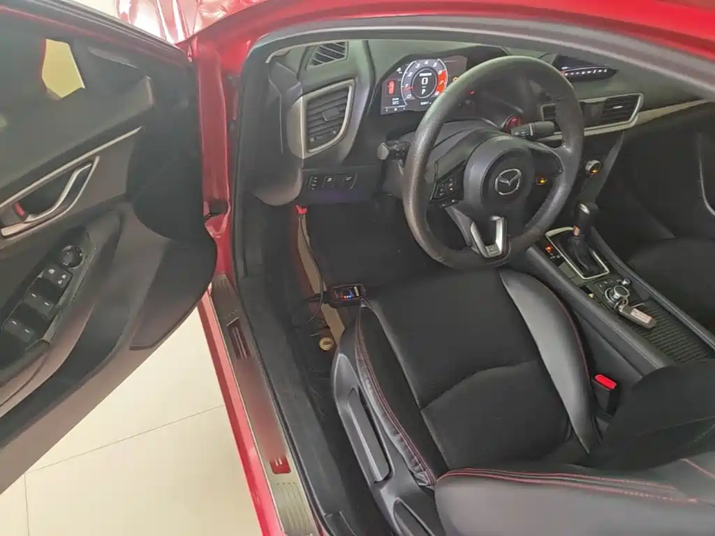 Mazda 3 Angkesela 2019 — фото 16