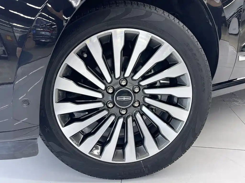 Lincoln Navigator 2021 — фото 24