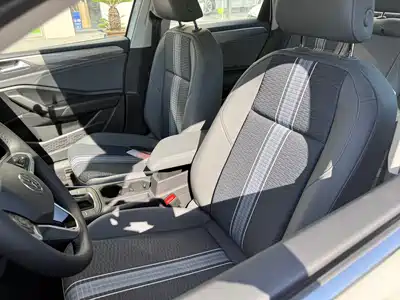 Volkswagen Sagitar 2025