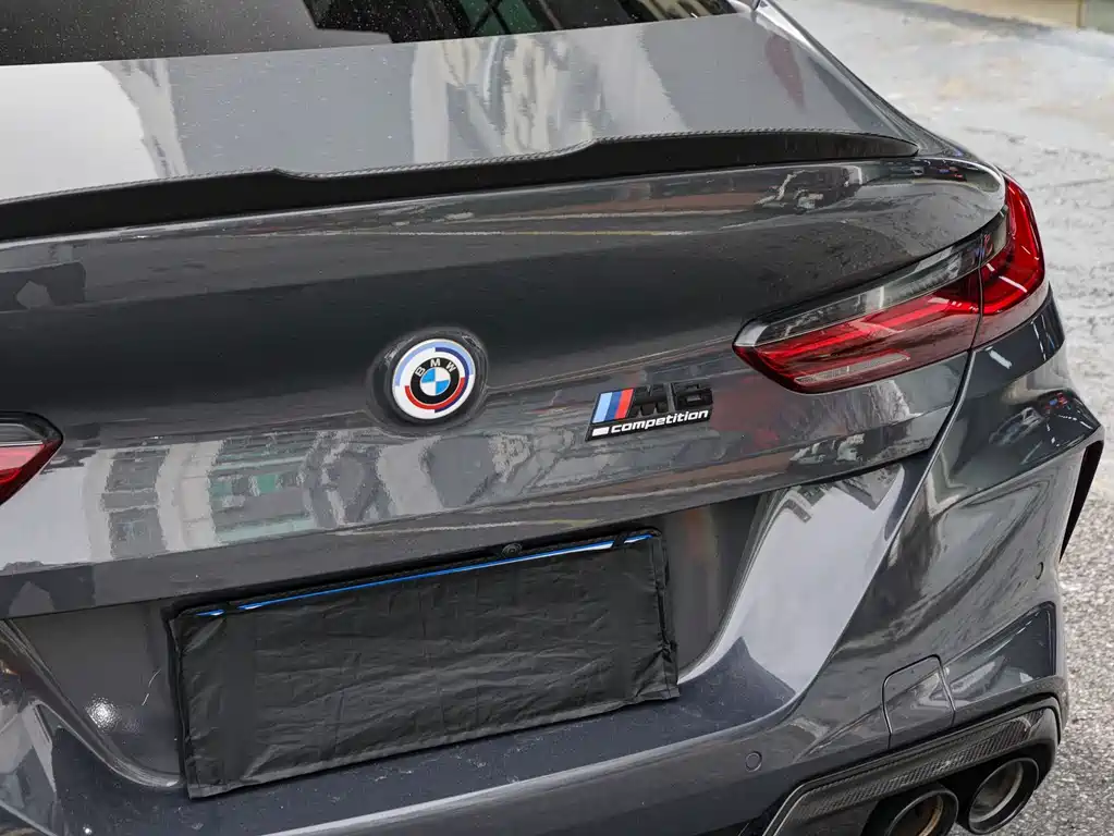 BMW M8 2022 — фото 15