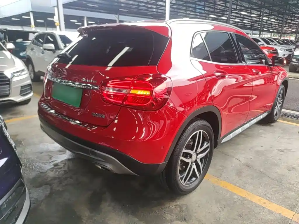 Mercedes-Benz GLA 2017