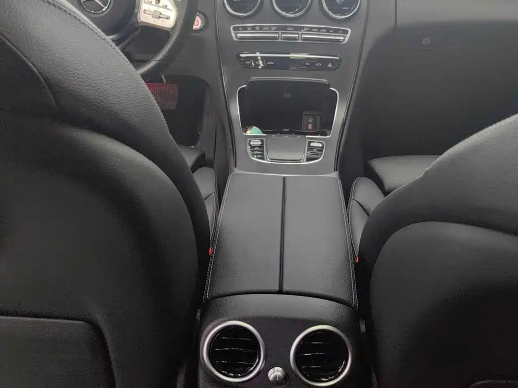 Mercedes-Benz C-Class 2020