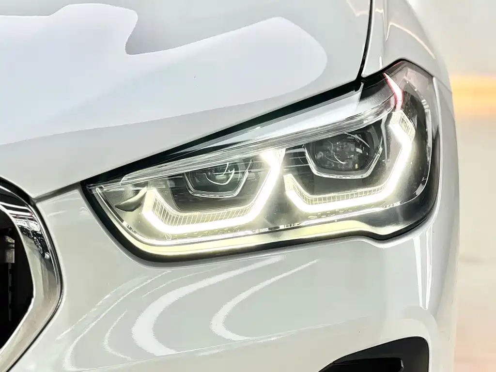BMW X1 2022 — фото 17