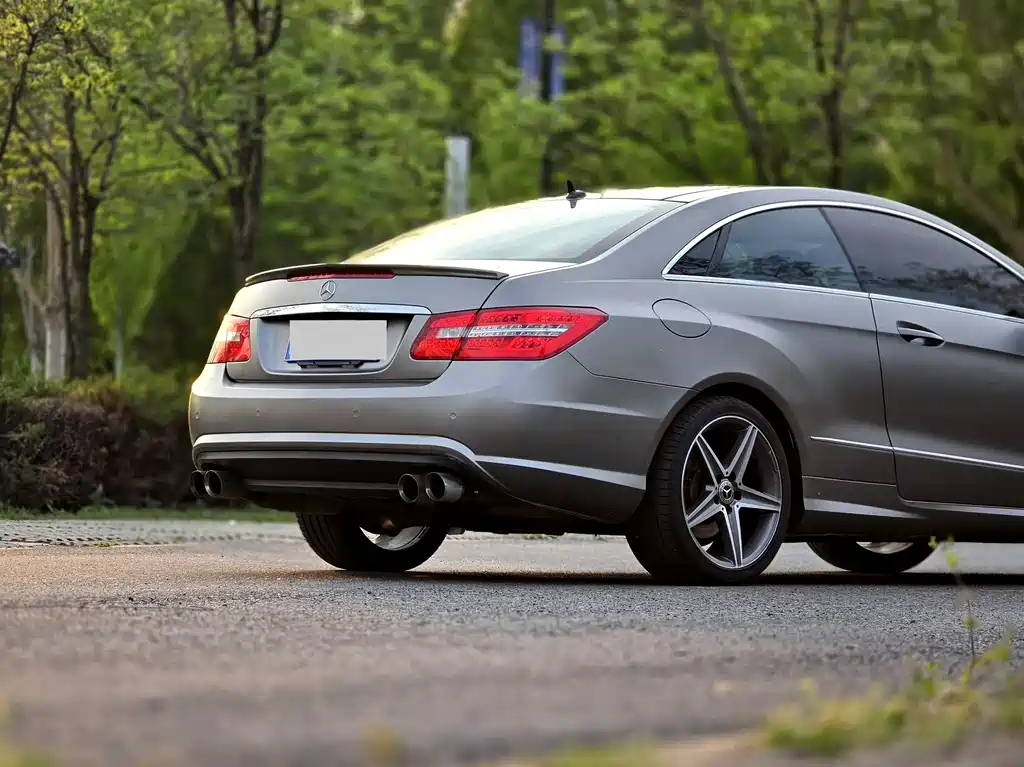 Mercedes-Benz E-Class 2014 — фото 17