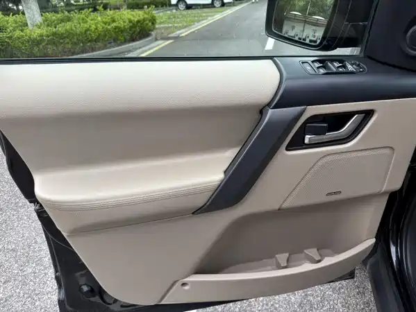 Land Rover Freelander 2 2010