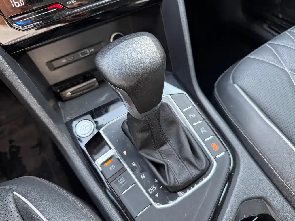 Volkswagen Tiguan L 2024