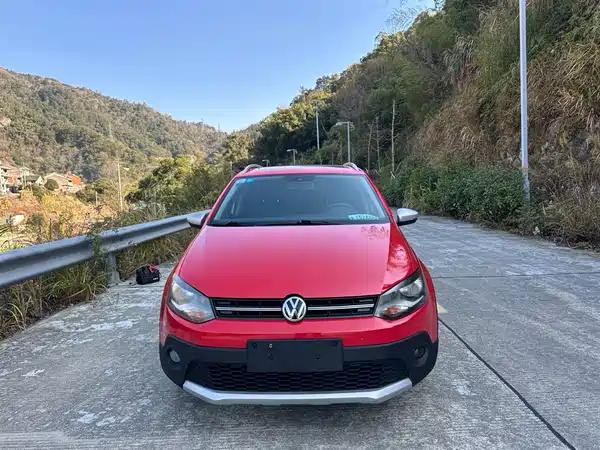 Volkswagen Polo 2016