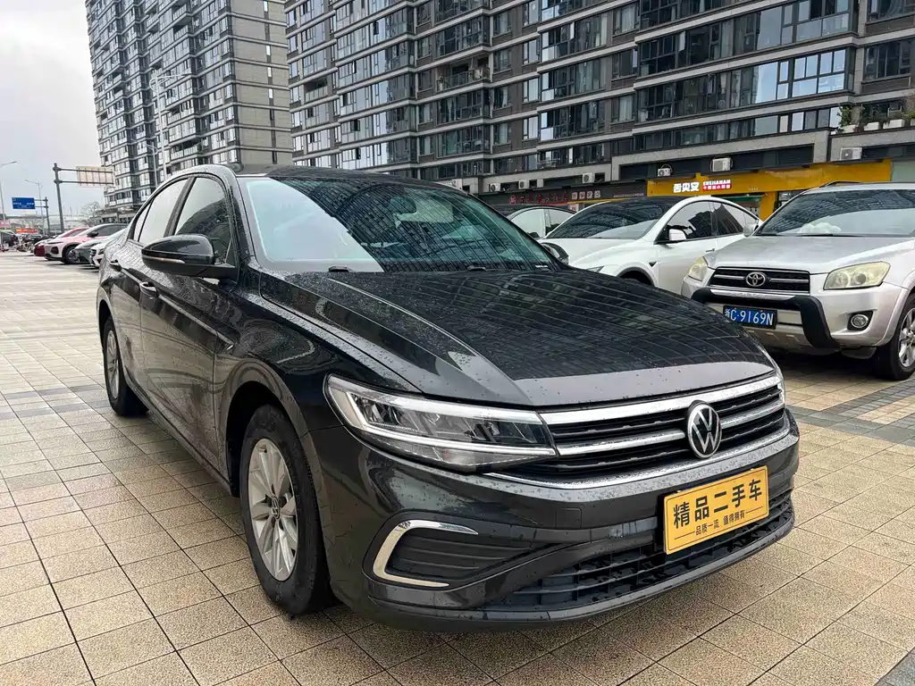 Volkswagen Bora 2023