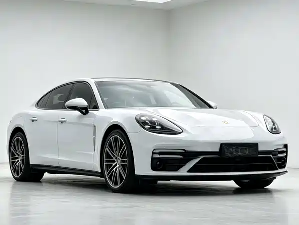 Porsche Panamera 2018