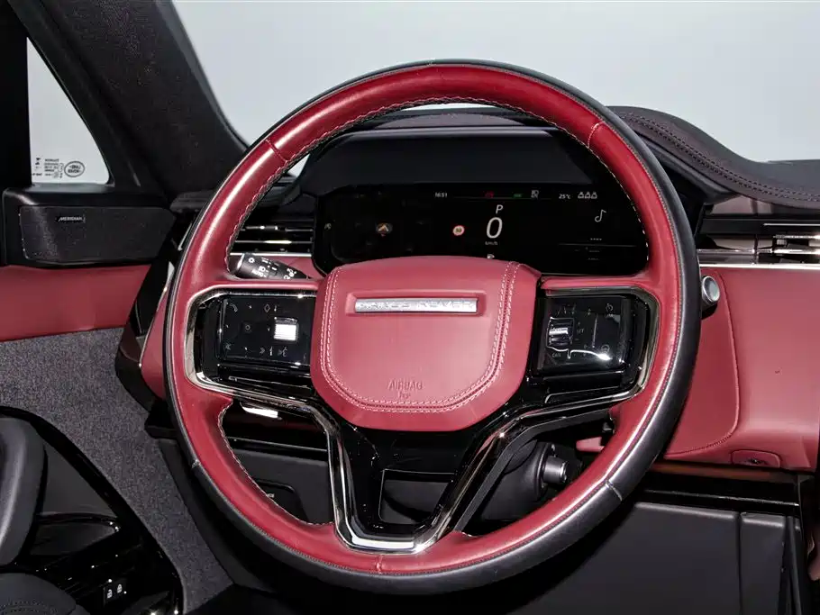 Land Rover Sport 2023 — фото 15
