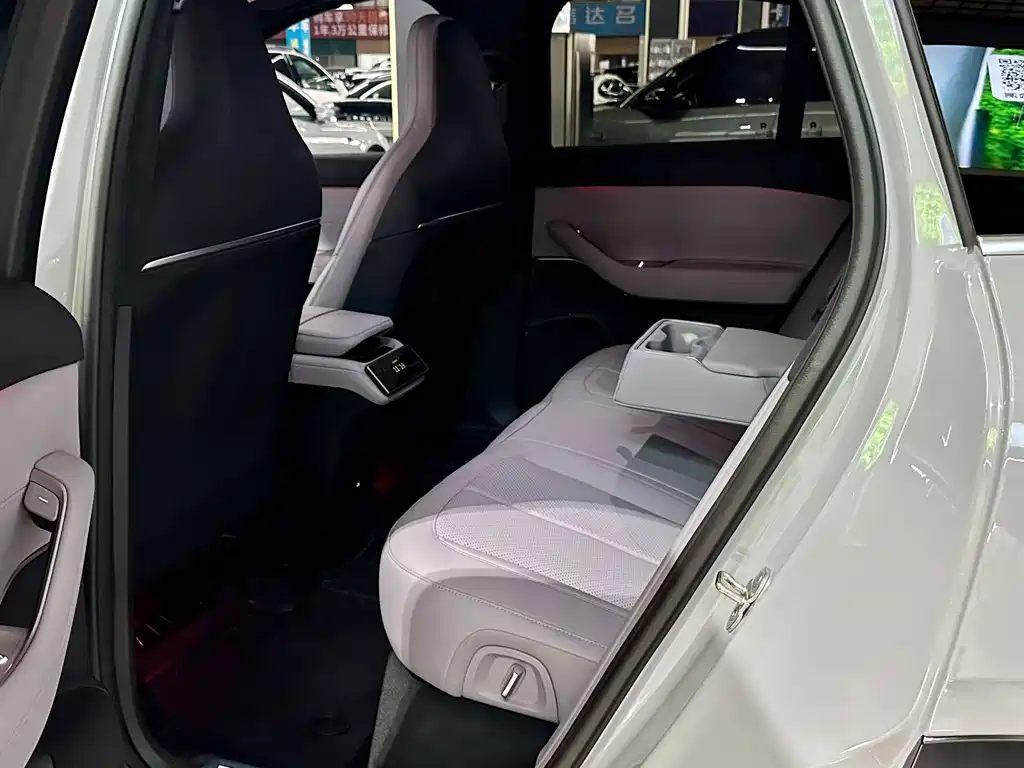 NIO EC6 2023 — фото 11