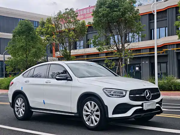 Mercedes-Benz GLC Coupe 2020