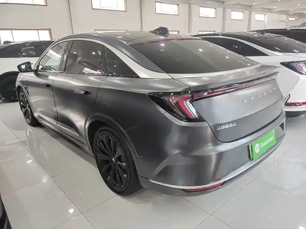 Arcfox Alpha S 2023