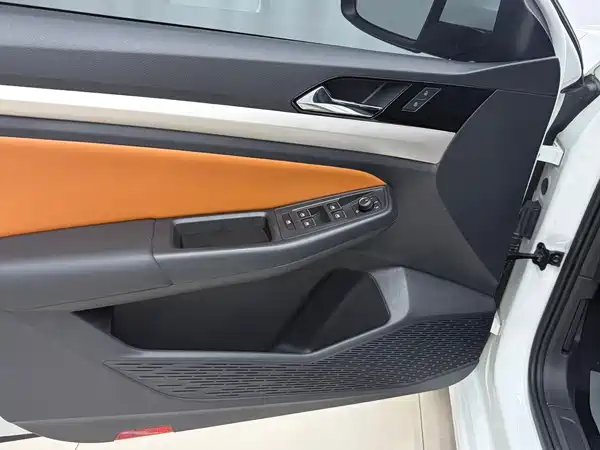 Volkswagen Bora 2023