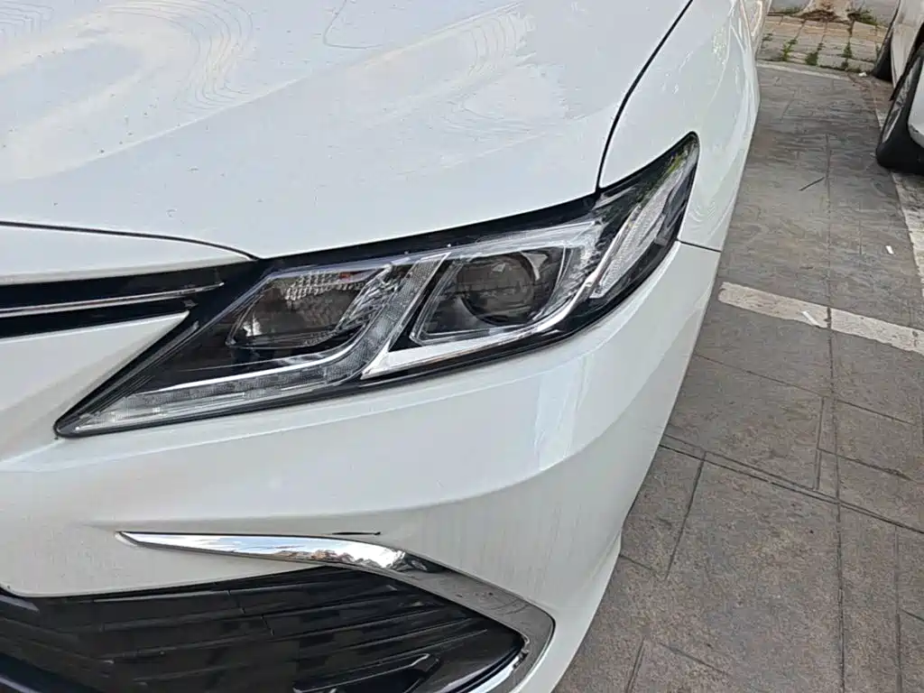 Toyota Camry 2024 — фото 24