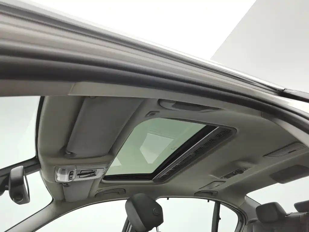 BMW 3 Series 2014 — фото 14