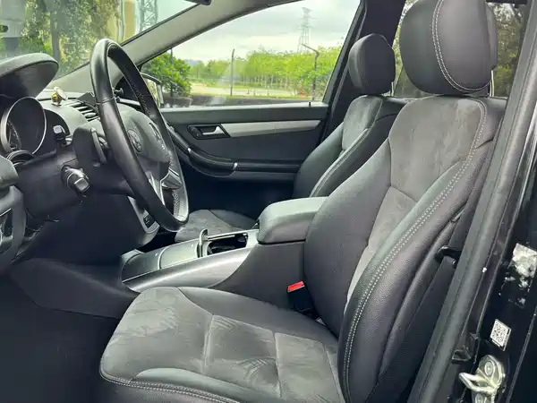 Mercedes-Benz R-Class 2014