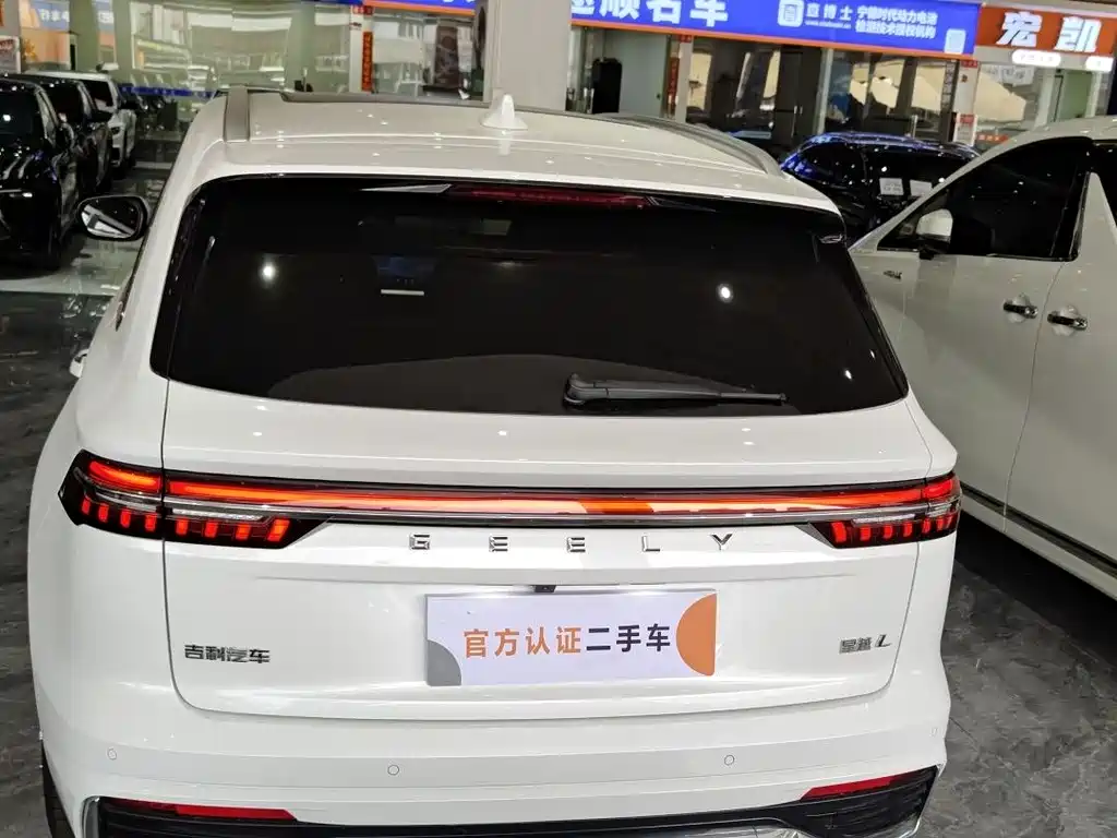 Geely Xingyue L 2023 — фото 3