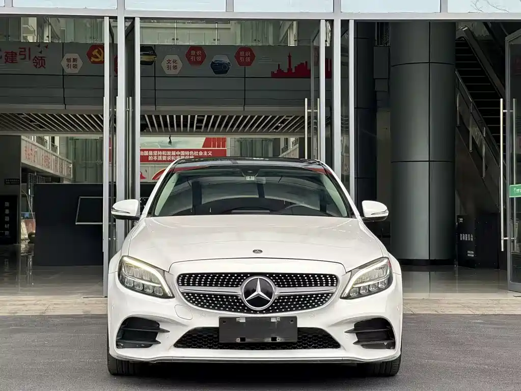 Mercedes-Benz C-Class 2020 — фото 2