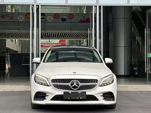 Mercedes-Benz C-Class 2020