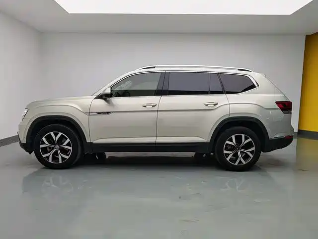 Volkswagen Teramont 2018 — фото 18