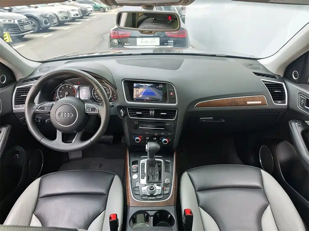 Audi Q5 2018