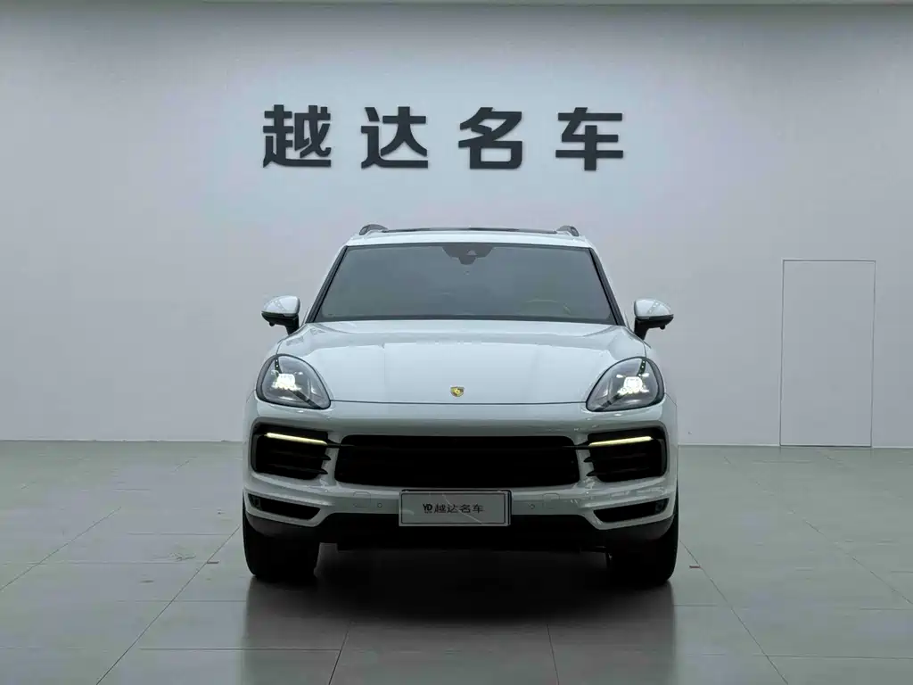 Porsche Cayenne 2019 — фото 2